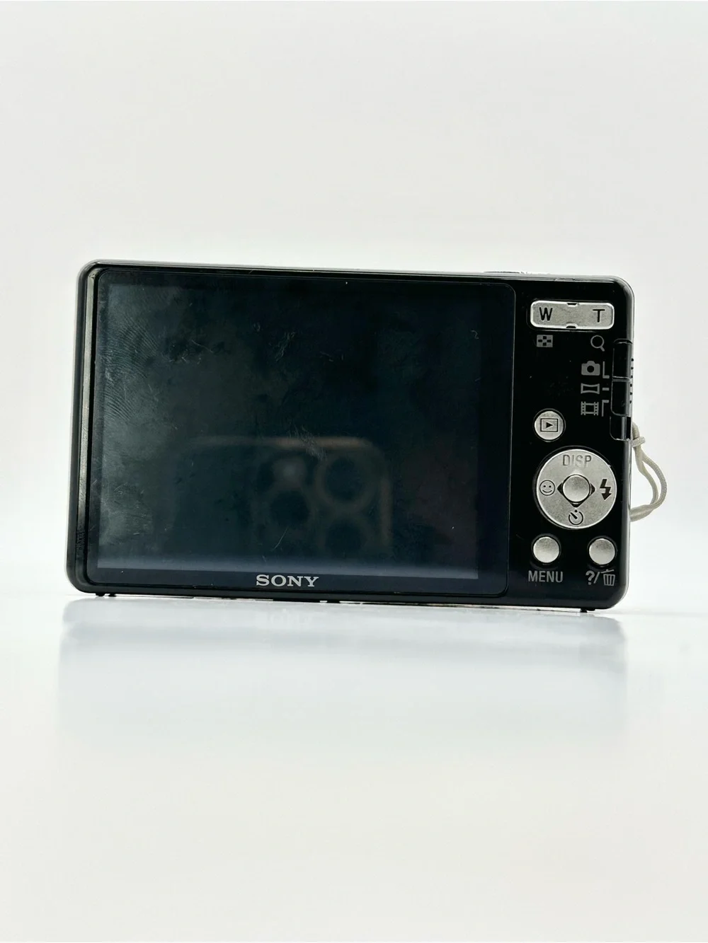 Sony CyberShot DSC W690 Digital Camera 10X w/ Charger & USB Cable